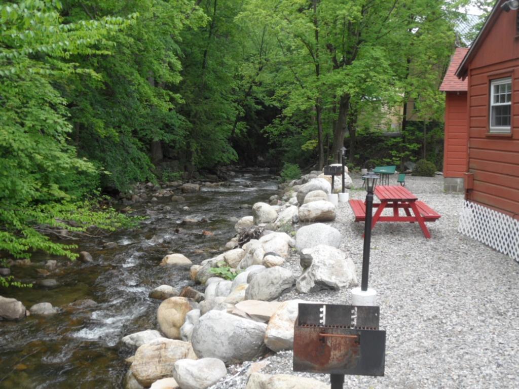 Seven Dwarfs Cabins - White Cabin Lake George Camera foto